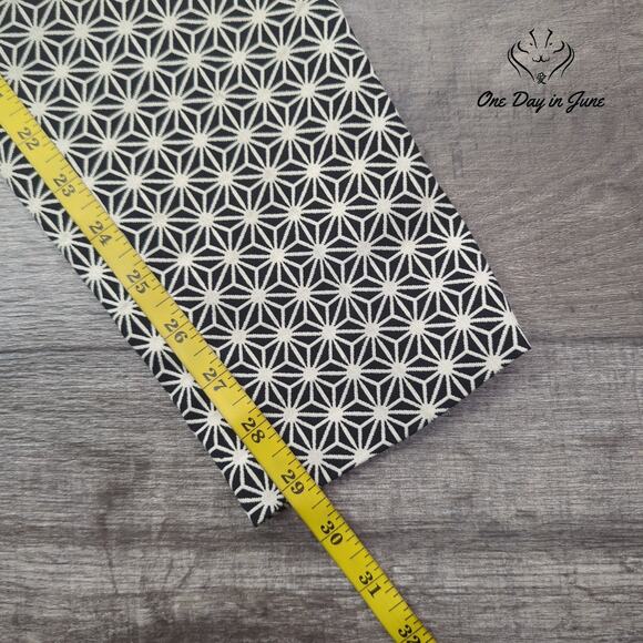 D. Exterior Pull On Ankle Pants Size 10 - Picture 5 of 6